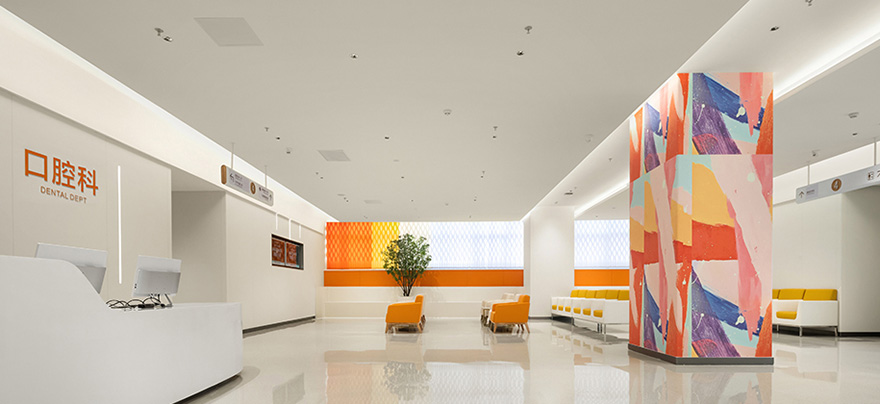 柔軟嘅座椅與全覆蓋嘅WIFI,讓你喺等候時也能靜享閑暇好時光。